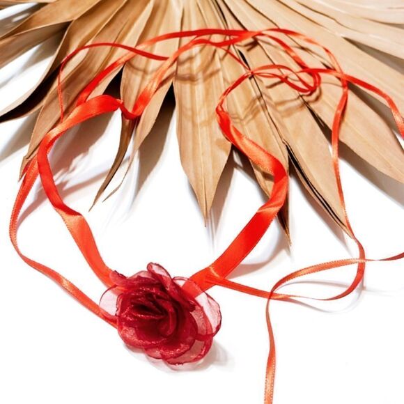 Red flower choker S378 - Picture 2 of 4